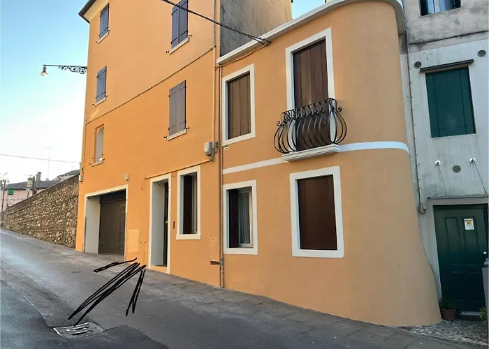 25 Lazzaro Bonamigo